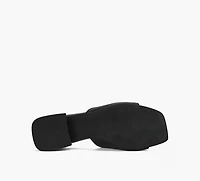 WISHBONE | ISHA NOIR FEMMES