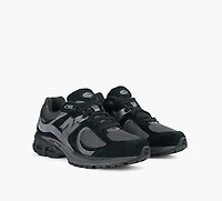 NEW BALANCE | 2002R NOIR FEMMES