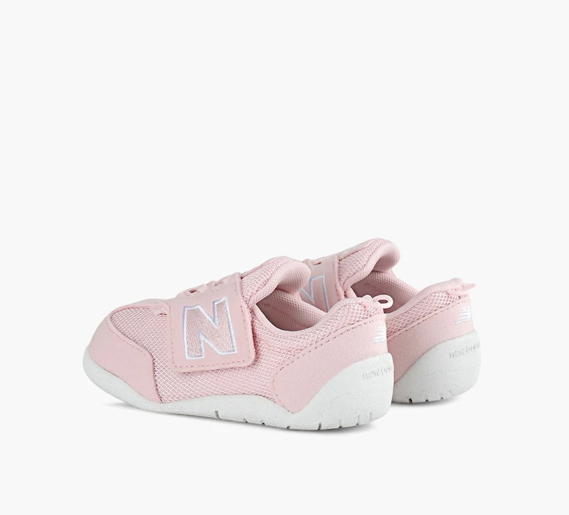 NEW BALANCE | 1ST ROSE PALE BÉBÉ & BAMBIN FILLE