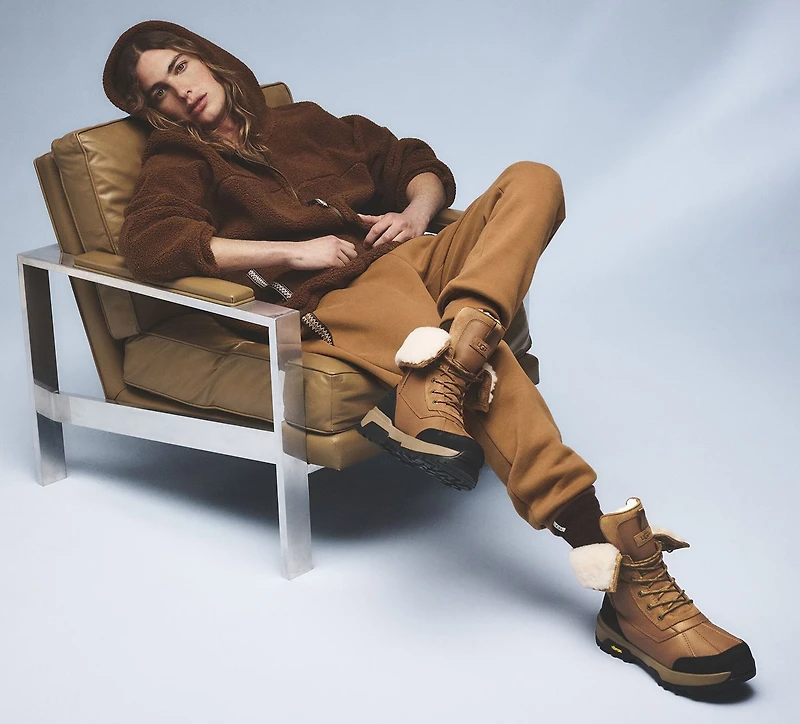 UGG | BOTTE ADIRONDACK XXV TAN HOMMES