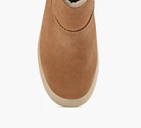 UGG | CLASSIC STREETSCAPE TAN FEMMES