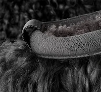 UGG | TAZZ FLUFF MOMMA MONGOLIAN NOIR FEMMES