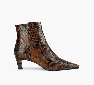 BROWNS COUTURE | HIBISCUS BT TAN FEMMES