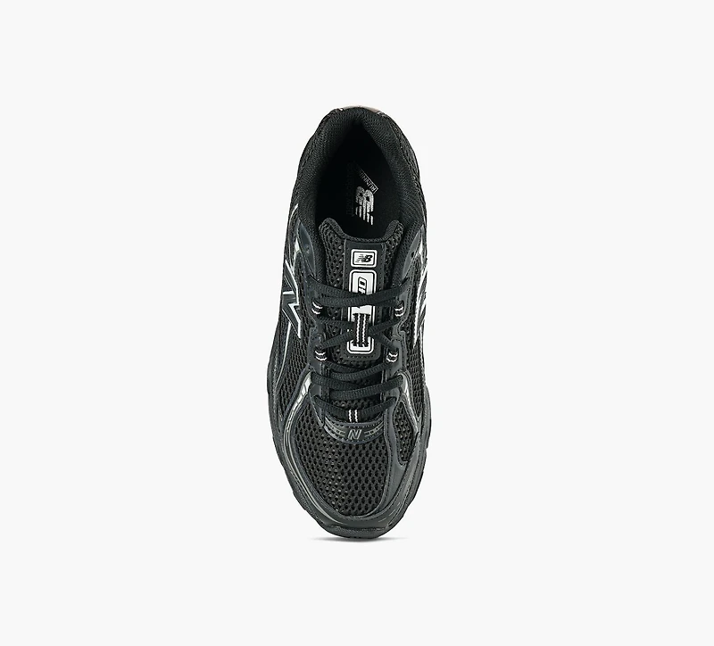 NEW BALANCE | 740 NOIR FEMMES