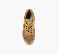 NEW BALANCE | 2002R GORE-TEX TAN HOMMES