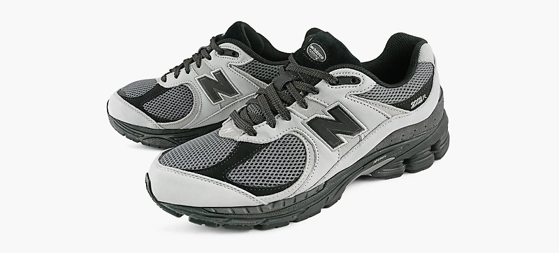 NEW BALANCE | 2002R GRIS HOMMES