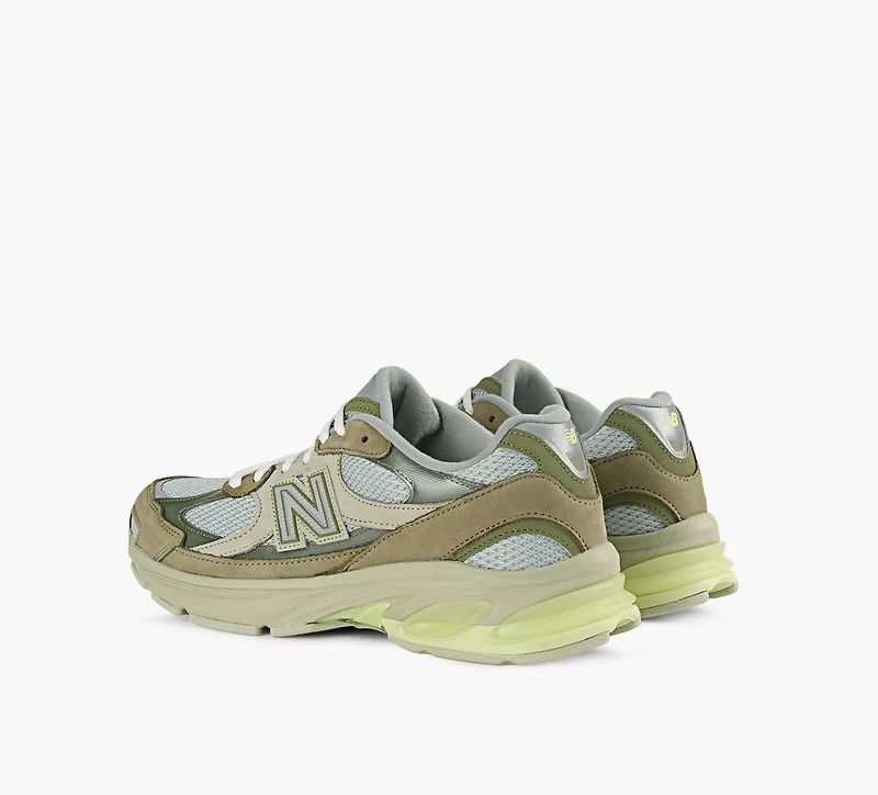 NEW BALANCE | ABZORB 2010 VERT HOMMES