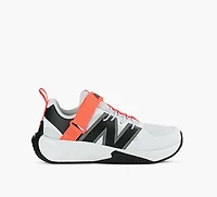 NEW BALANCE | BASKETS FUELCELL PLAY BLANC GRAND ENFANT UNISEXE