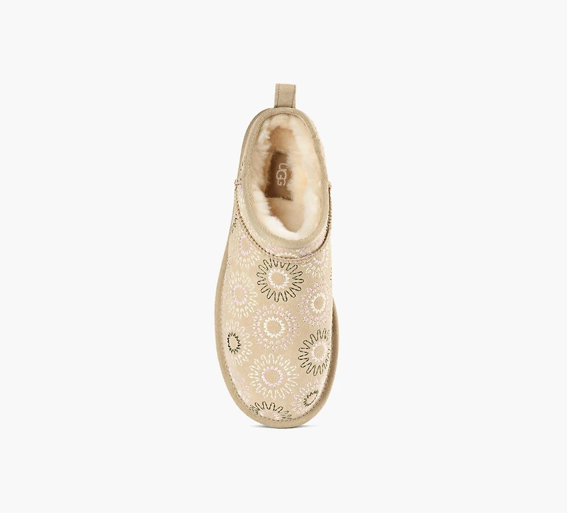 UGG | MICRO CLASSIC SUN STITCH BEIGE FEMMES