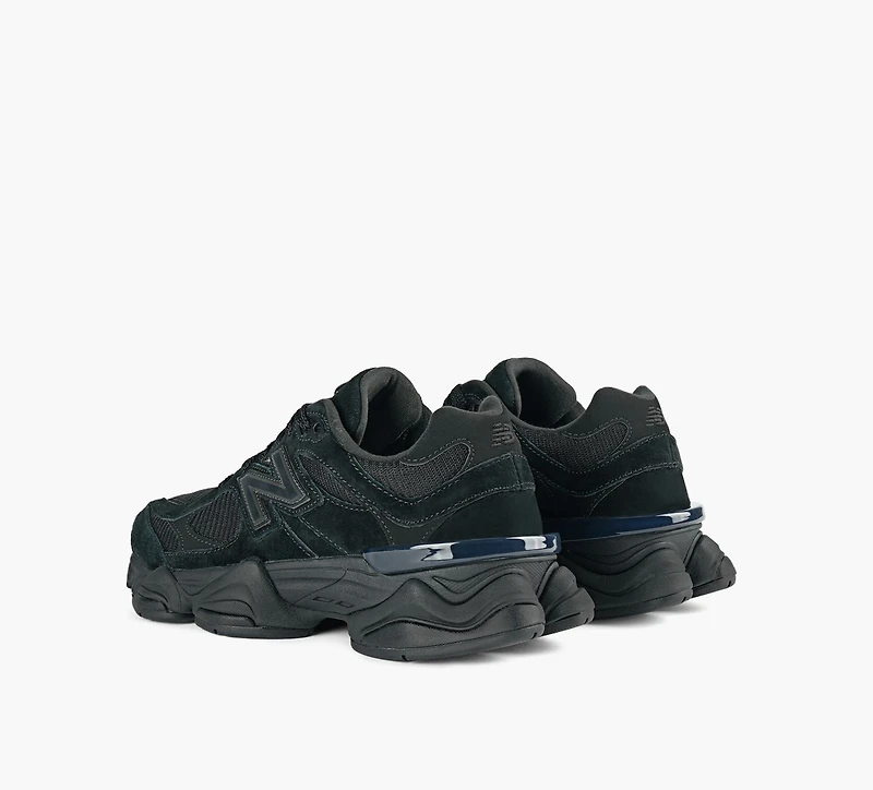 NEW BALANCE | 9060 NOIR FEMMES