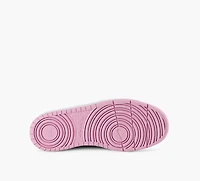 NIKE | BASKET COURT BOROUGH LOW RECRAFT ROSE PALE GRAND ENFANT FILLE
