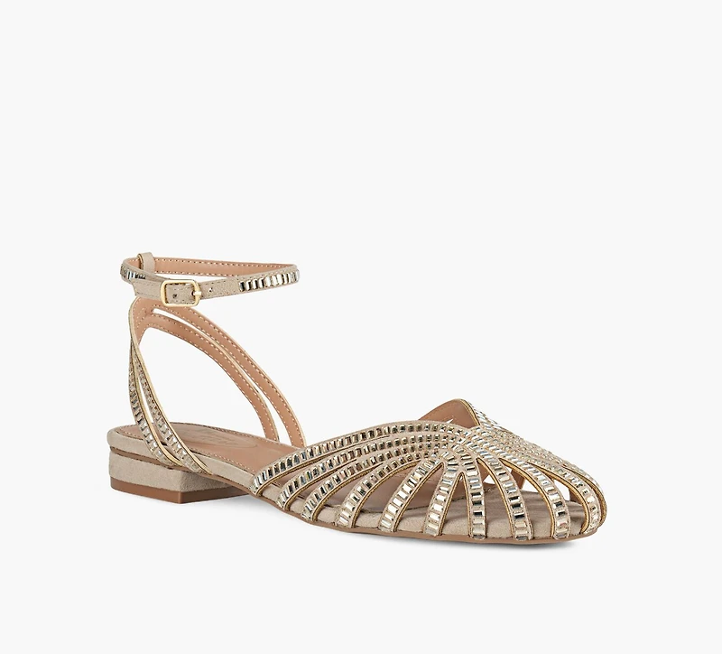 BROWNS COUTURE | FLO OR FEMMES