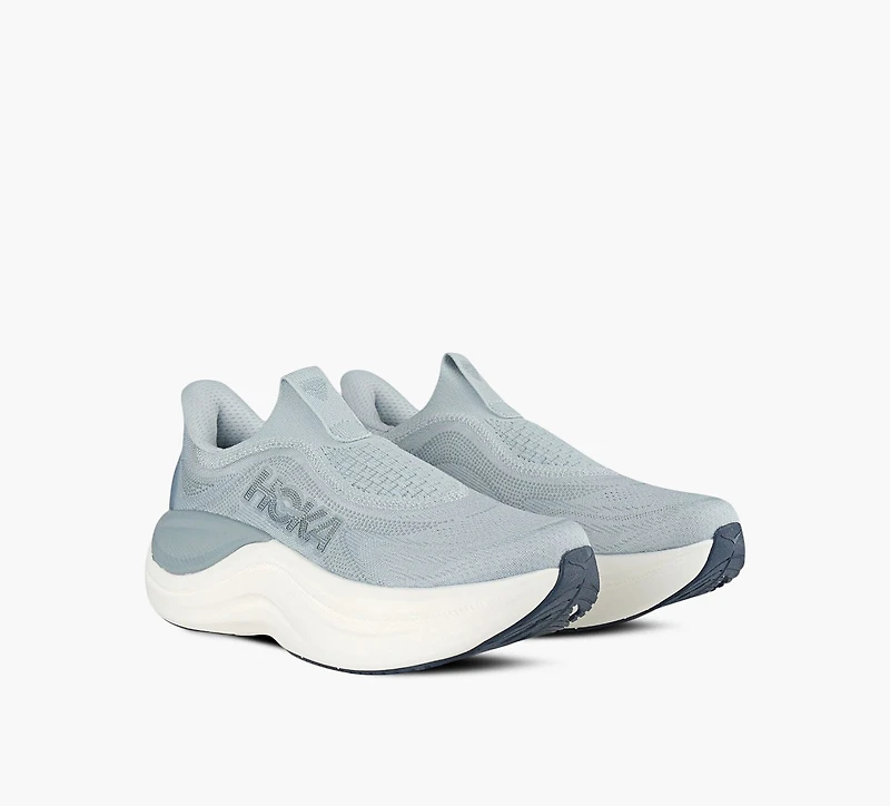 HOKA | BASKET SANS LACETS SKYWARD BLEU FEMMES
