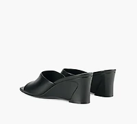 WISHBONE | AMANDA NOIR FEMMES