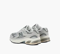 NEW BALANCE | 2010 GRIS GRAND ENFANT UNISEXE