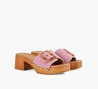 BROWNS | TARANAKI FUCHSIA FEMMES