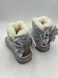 Winter boots