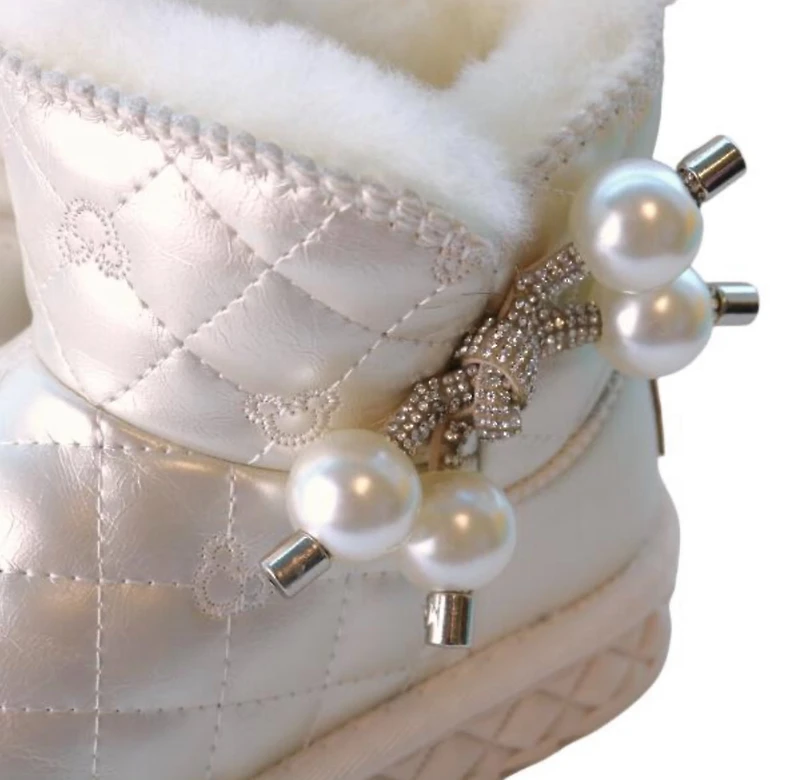 Doe a dear winter boots