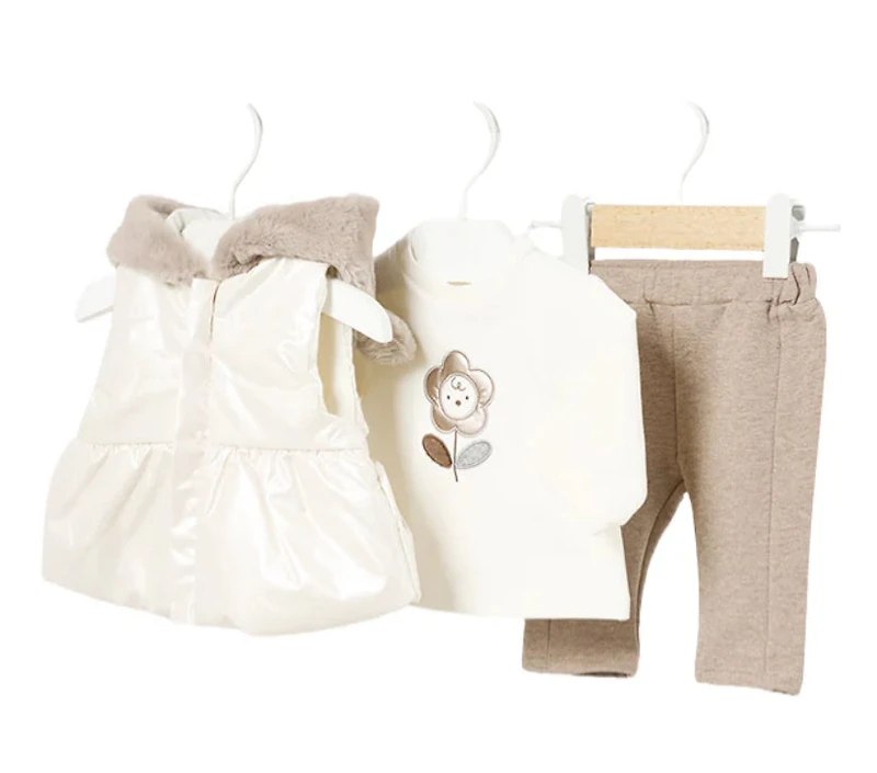 mayoral beige  3 piece set with fur vest