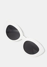 A+ White Thick Cat Eye Frame Sunglasses