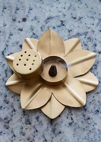 Official Key Items Candle + Incense Holder