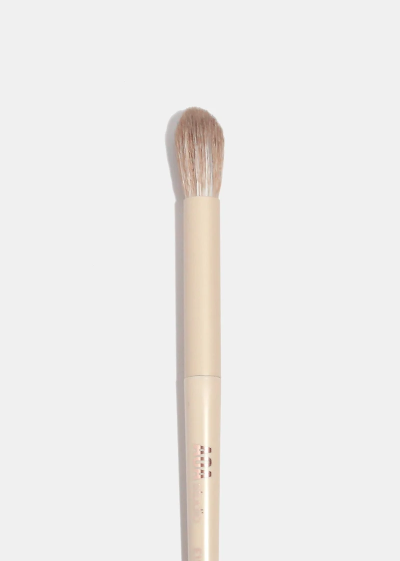 AOA Hero Single Brush – E150 Blending or Concealer Brush