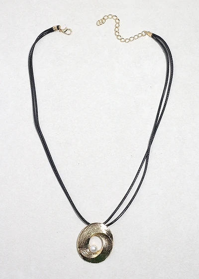 Golden Swirl Pearl Pendant Necklace