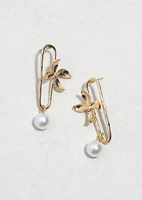 Fleur de Pearl Earrings