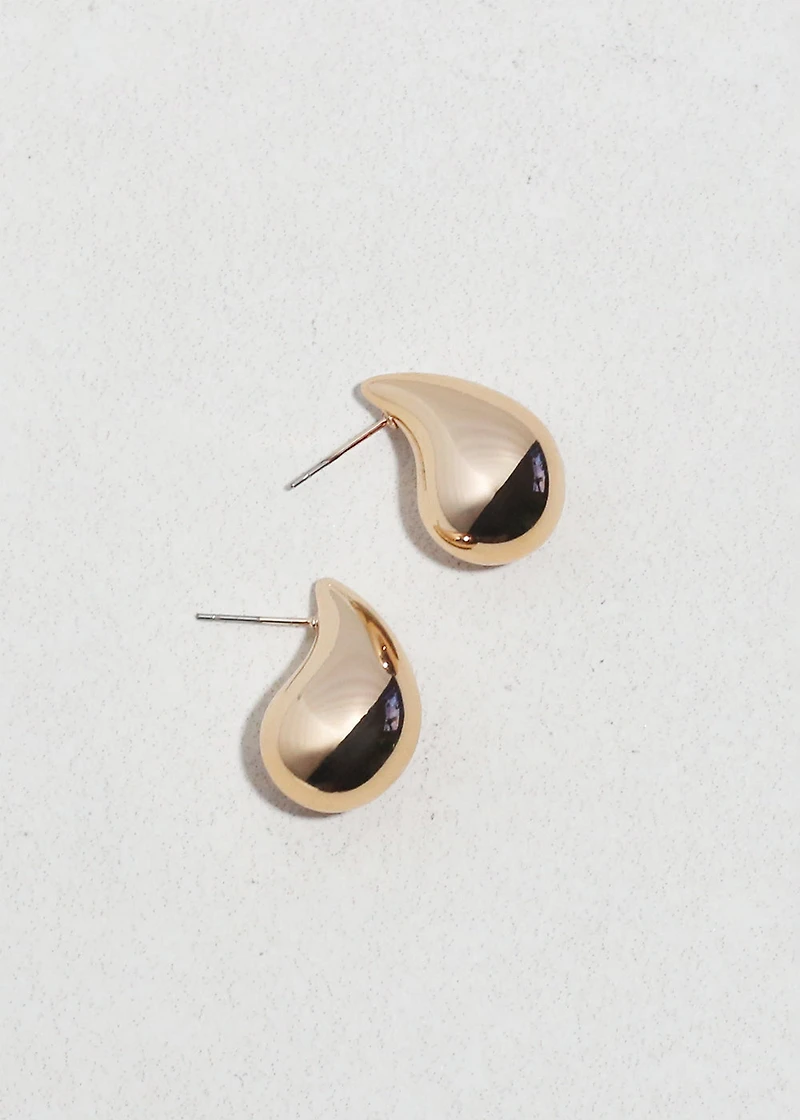 Sculpted Teardrop Studs