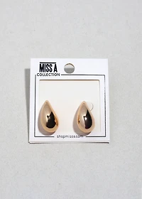 Sculpted Teardrop Studs