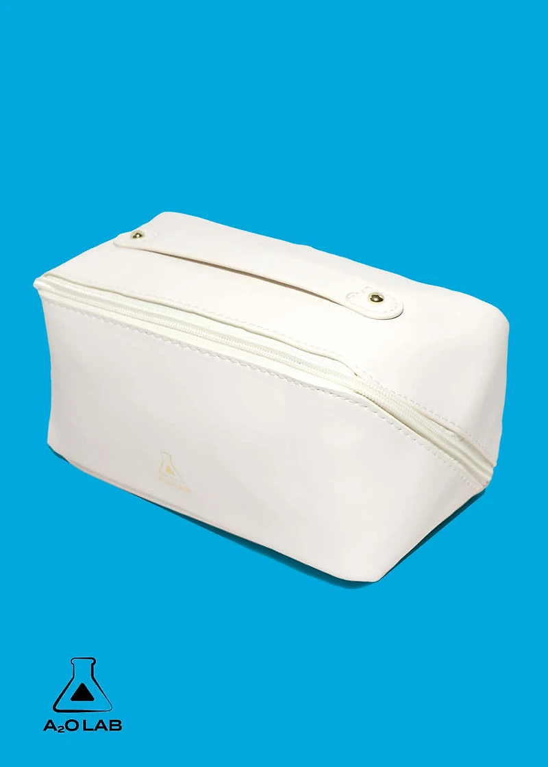 a2o Lab Travel Toiletry Bag