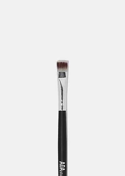E115: Flat Definer Brush