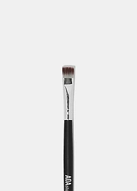 E115: Flat Definer Brush