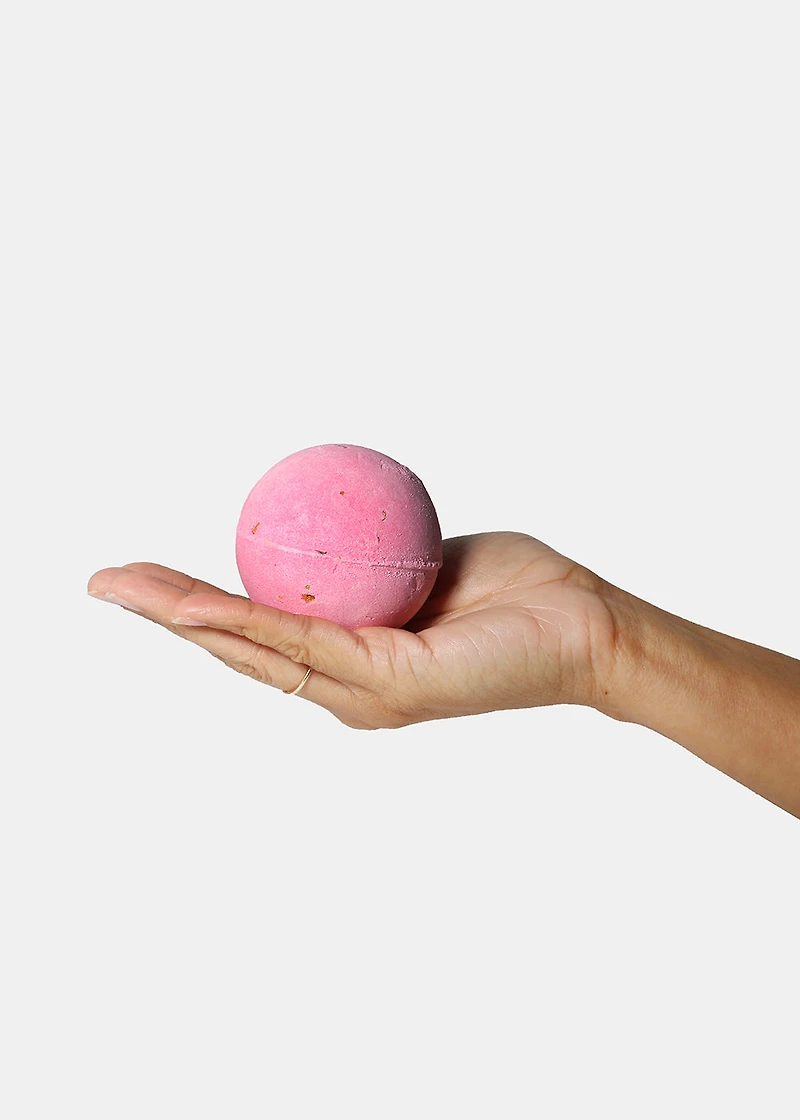 AOA Bath Bomb: Peach Dream