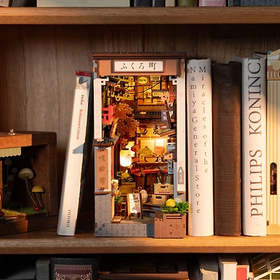 Rolife DIY House Book Nook Series TGB11 Sakura Wine Alley