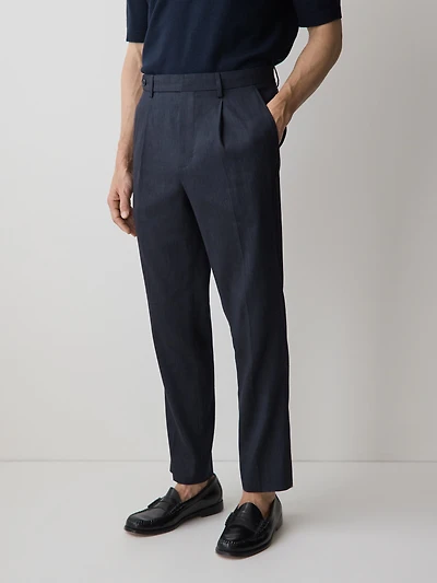 Linen-Blend Tapered-Leg Pleated Pant
