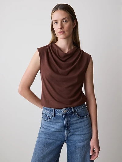 Haut Sans Manches à Col Bénitier