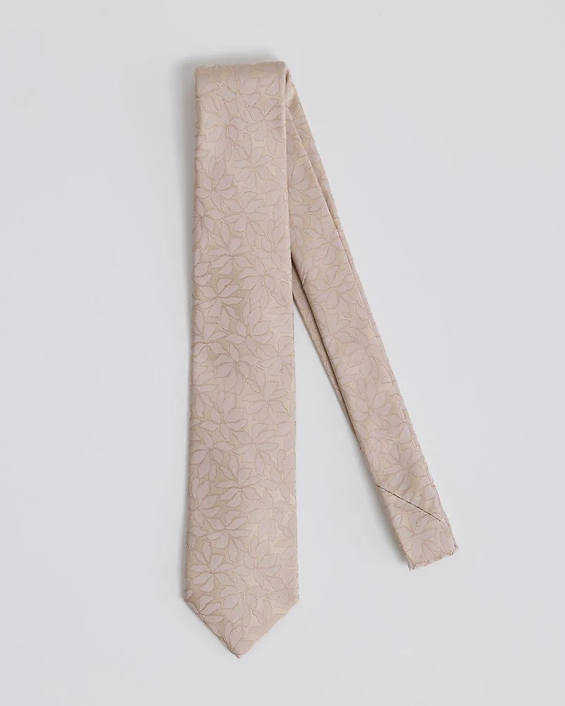 Celebration Regular Tie with Floral Pattern