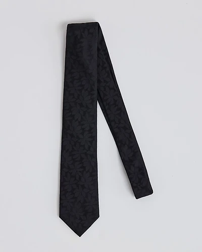 Celebration Regular Tie with Floral Pattern