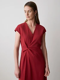 Robe Midi en Sergé à Manches Très Courtes et Col V