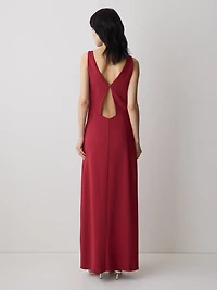 Sleeveless Boat-Neck Maxi Cocktail Dress