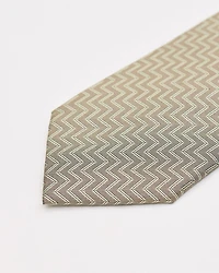 Cravate Régulière Verte à Motif Zig-Zag