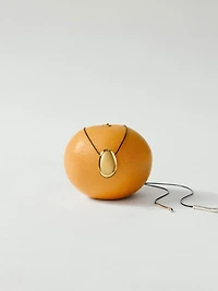 Collier en Corde à Pendentif à Forme Organique