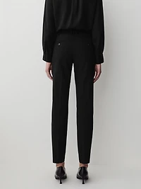 Limitless Mid-Rise Slim-Leg Signature Fit Ankle Pant