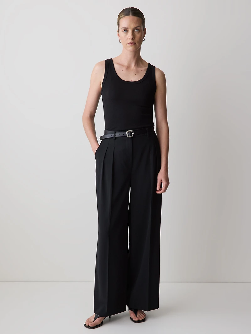 Camisole Côtelée à Col Dégagé