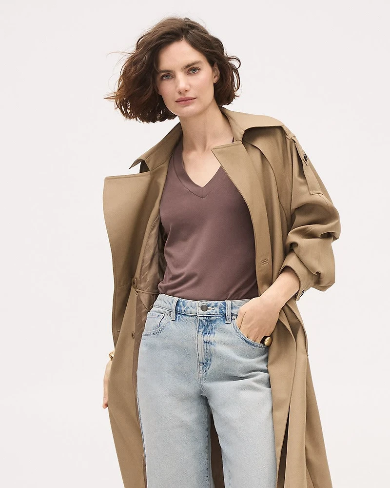 T-Shirt Classique à Manches Courtes et Col V