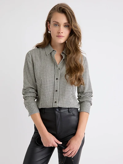 Plaid Long-Sleeve Buttoned-Down Blouse