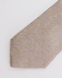 Celebration Regular Tie with Floral Pattern