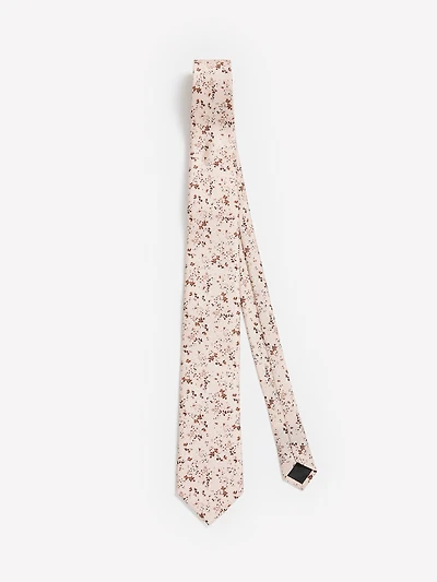 Cravate Régulière Rose à Motif Floral