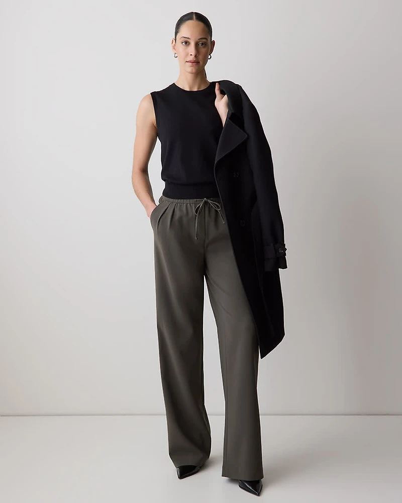 Sleeveless Scoop-Neck Sweater